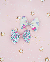Load image into Gallery viewer, Liberty Of London print floral hair bow collection
